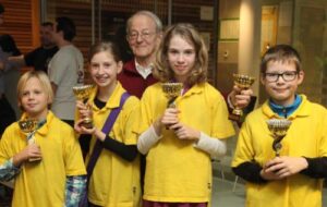 3e plaats teams: Piramide 1